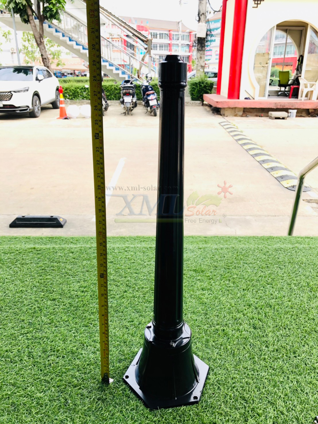 ไฟตั้งพื้นโซล่าเซลล์ ทรงยุโรป สูง 110 ซม. (เปิดได้ 2 แสง)