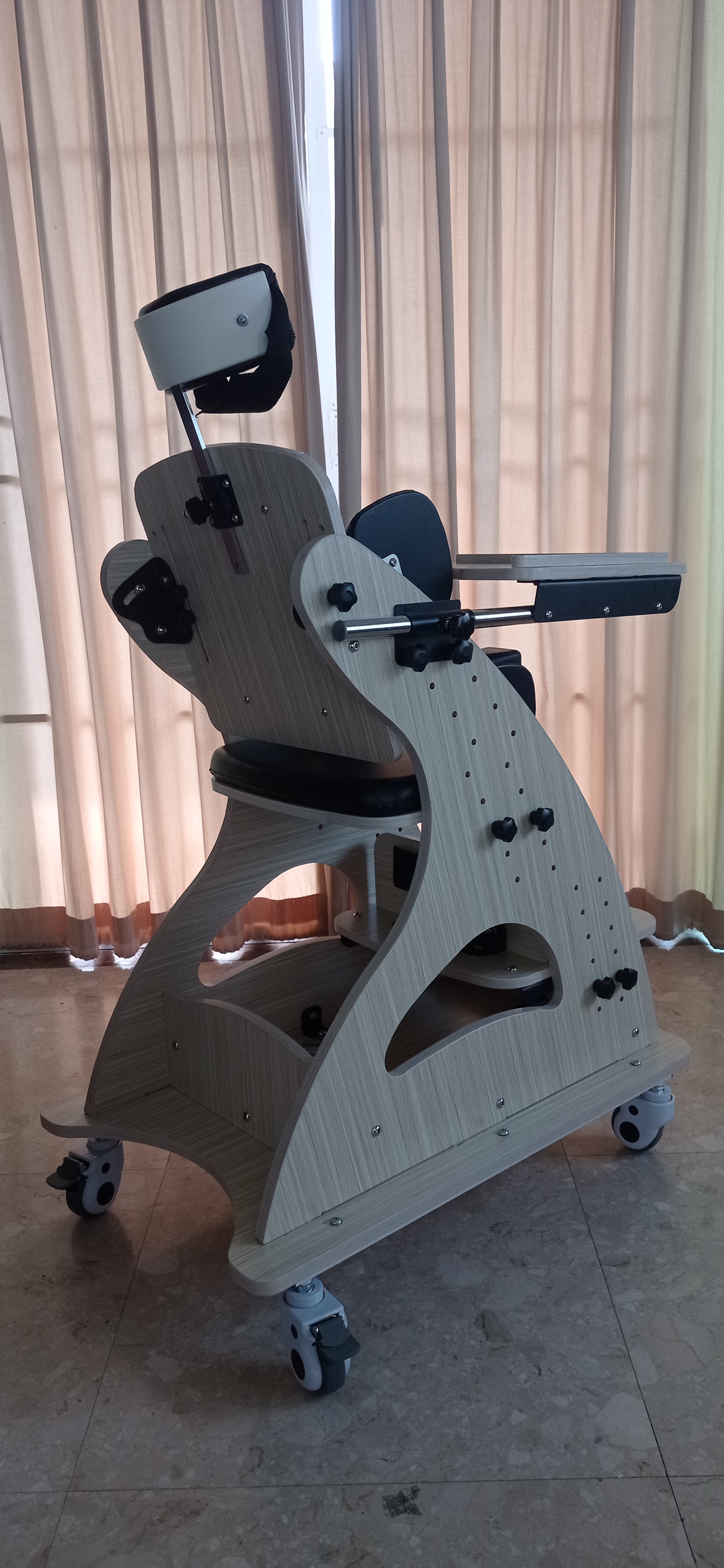 เก้าอี้พัฒนาการสำหรับเด็กสมองพิการ Cerebral palsy chairs rehabilitation for disabled children