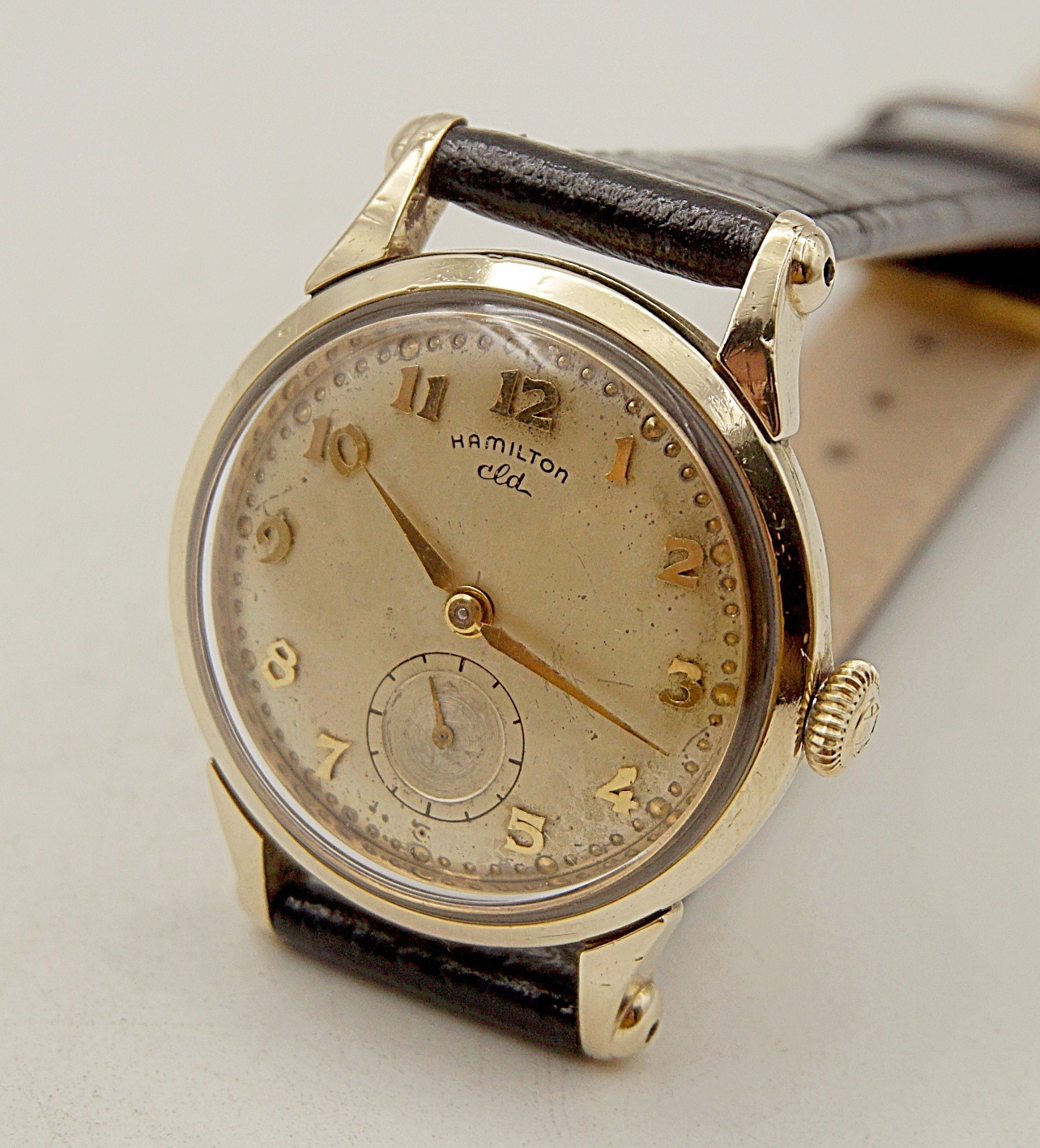 นาฬิกาเก่า HAMILTON ไขลานสองเข็มครึ่ง
