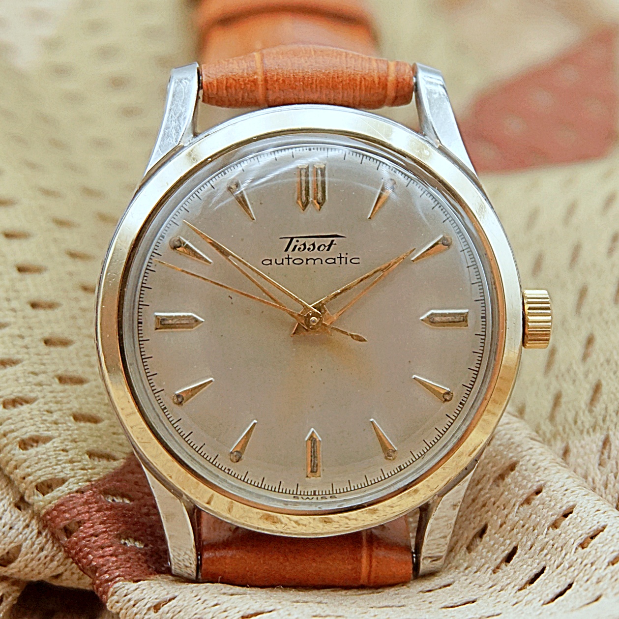 นาฬิกาเก่า TISSOT ออโตเมติกครึ่งรอบ