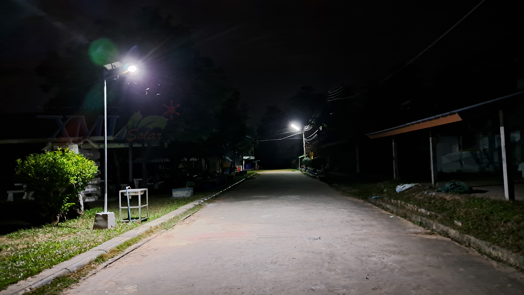 โคมไฟถนนโซล่าเซลล์ รุ่น MD-SLT19 - 150W (แสง : ขาว)