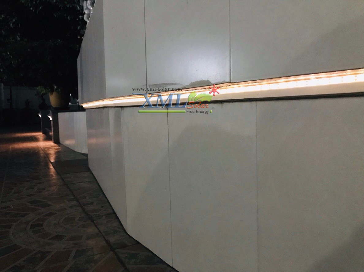 ไฟกระพริบโซล่าเซลล์ รุ่น 90 CHIP SMD LED (8 ฟังก์ชั่น) (เเสง : เหลืองวอมไวท์)