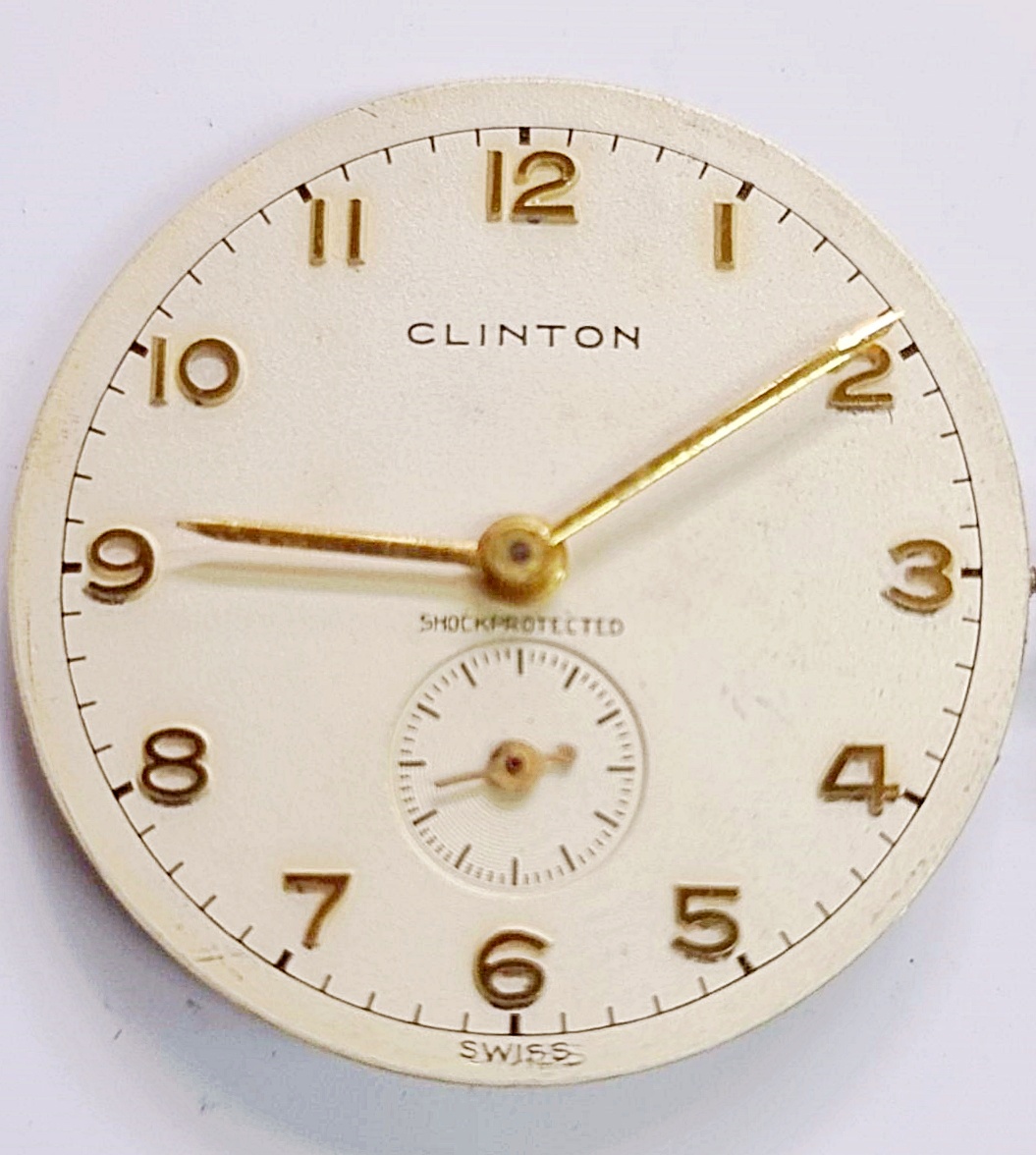 นาฬิกาเก่า CLINTON ไขลานสองเข็มครึ่ง