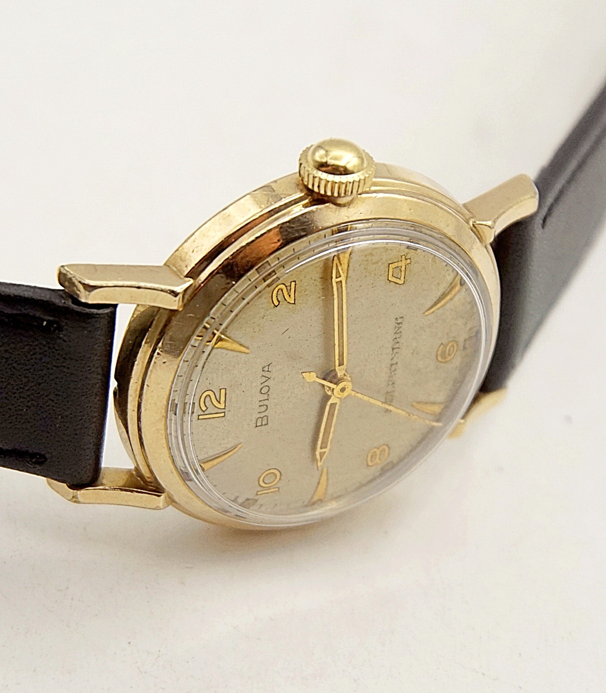 นาฬิกาเก่า BULOVA ออโตเมติก