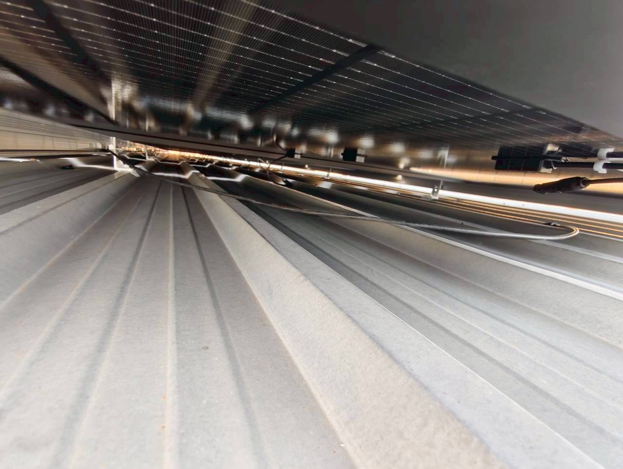 ระบบโซล่าเซลล์ติดหลังคา Energy LiB Solar Rooftop P1 All-In-One ขนาด 15kW (ON/OFF-GRID / Hybrid) 3 Phase Battery 20kW พร้อมติดตั้ง