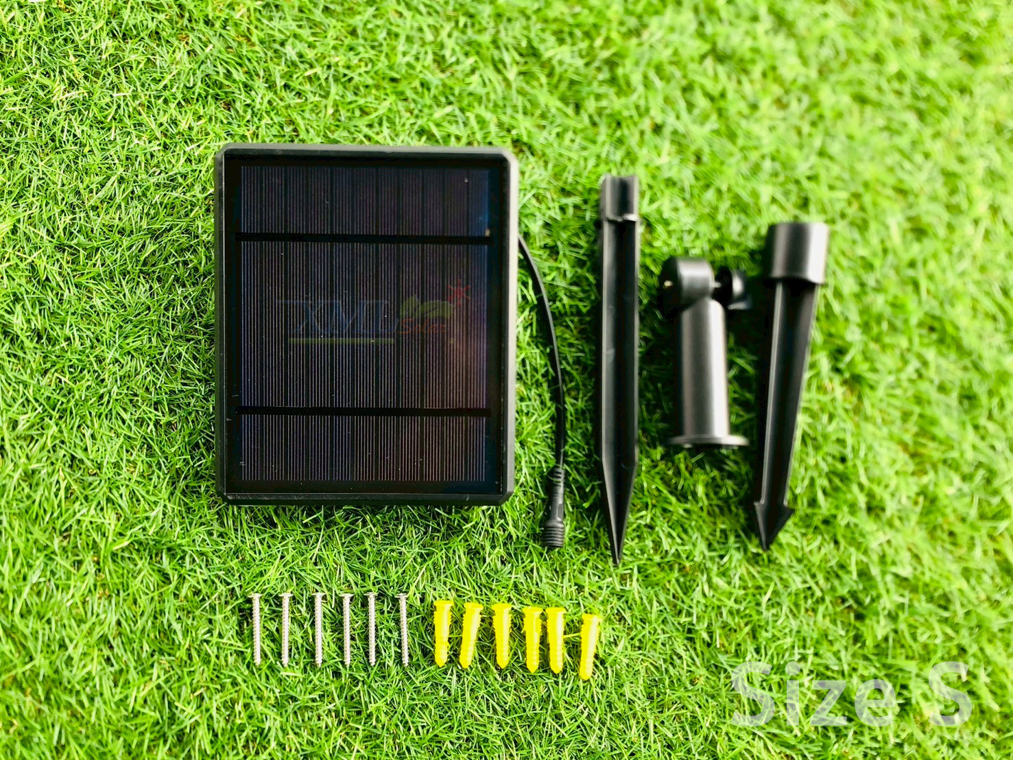 โคมไฟตั้งพื้นโซล่าเซลล์ รุ่น TC-11838 (แสงขาว + เหลืองวอมไวท์)