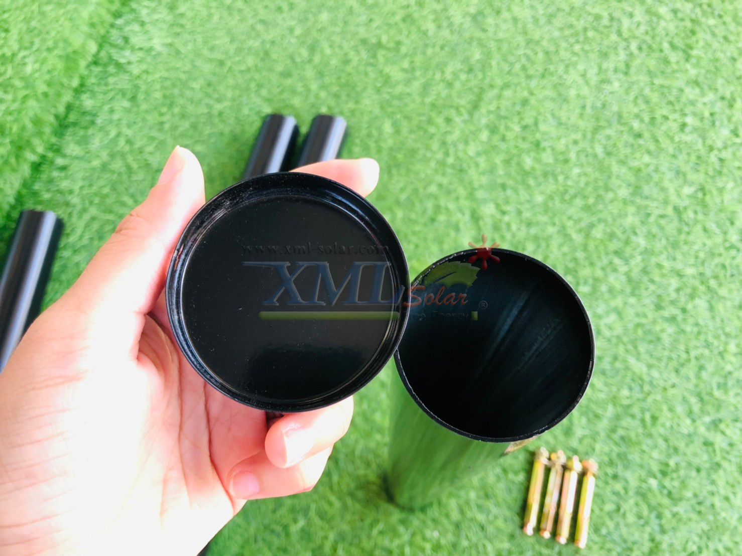 เสาไฟสนาม เหล็กพ่นสีดำ สูง 2.6 เมตร (ปลาย 2 นิ้ว)