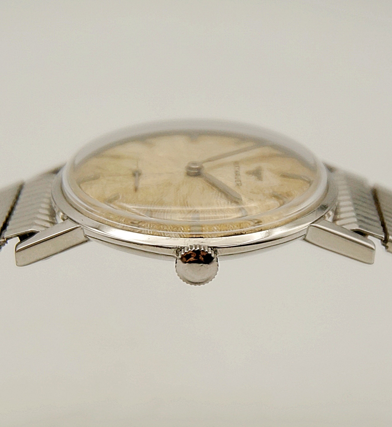 นาฬิกาเก่า WITTNAUER BY LONGINES ไขลานสองเข็มครึ่ง