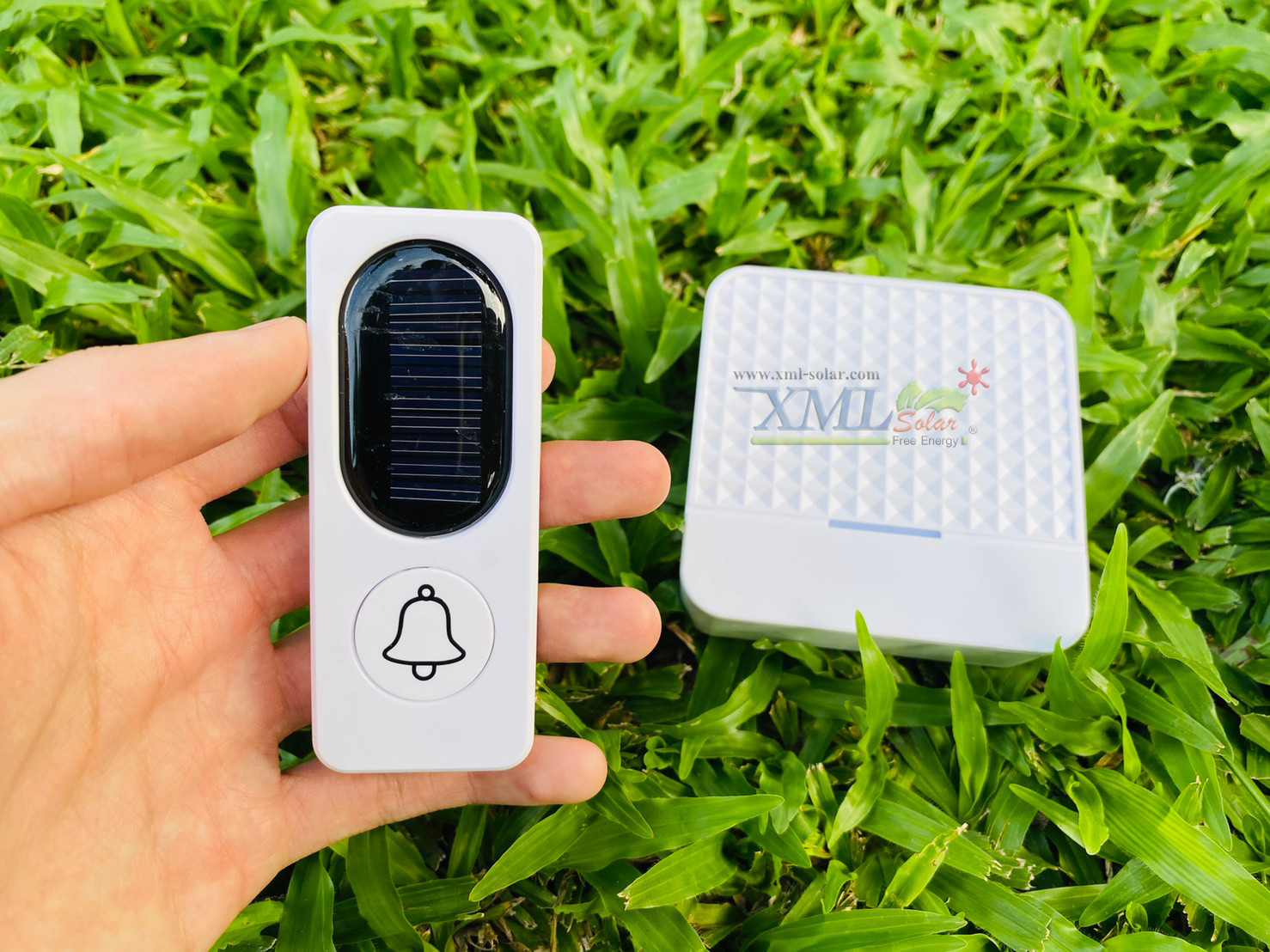 กริ่งโซล่าเซลล์ อเนกประสงค์ สีขาว (Solar Doorbell)