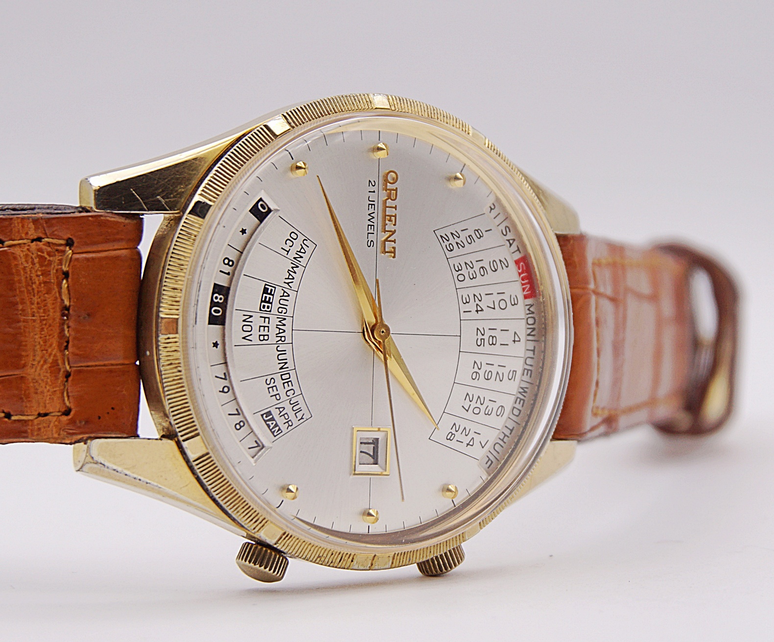 นาฬิกาเก่า ORIENT ไขลานพร้อมปฎิทิน