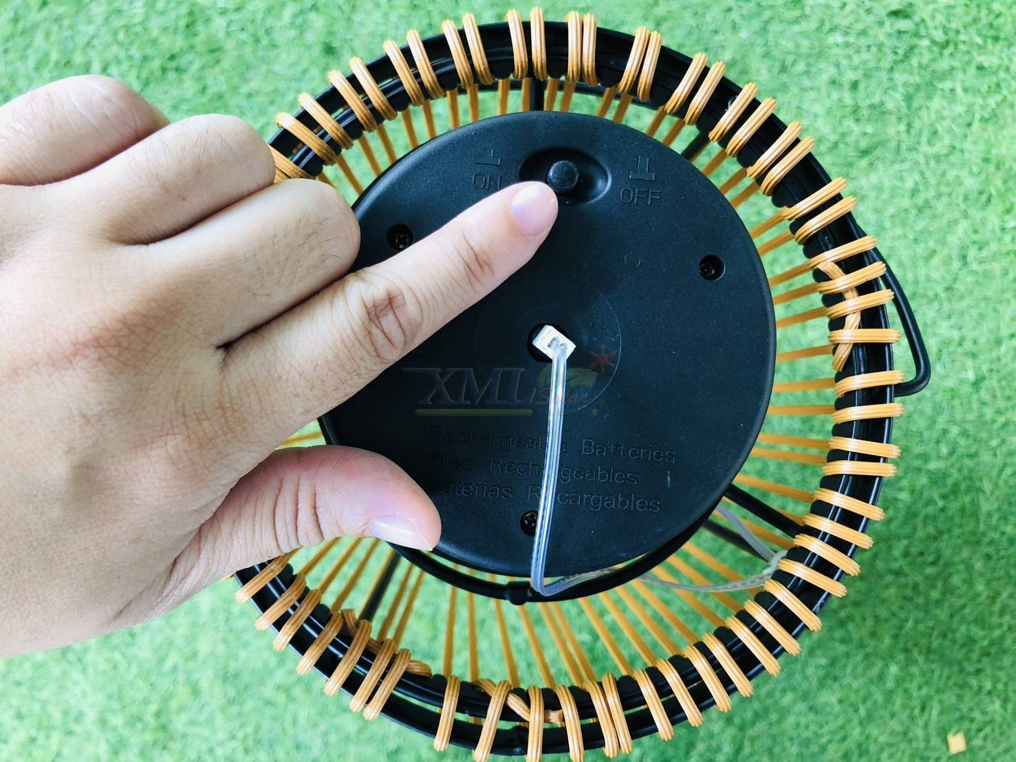 โคมไฟแขวน โซล่าเซลล์ รุ่น MD-S3003 (แสง : เหลืองวอมไวท์)