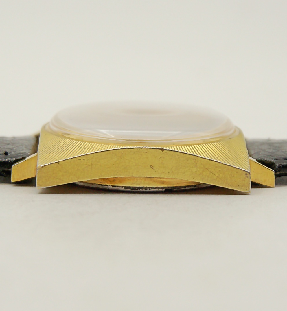 นาฬิกาเก่า HELBROS ไขลาน