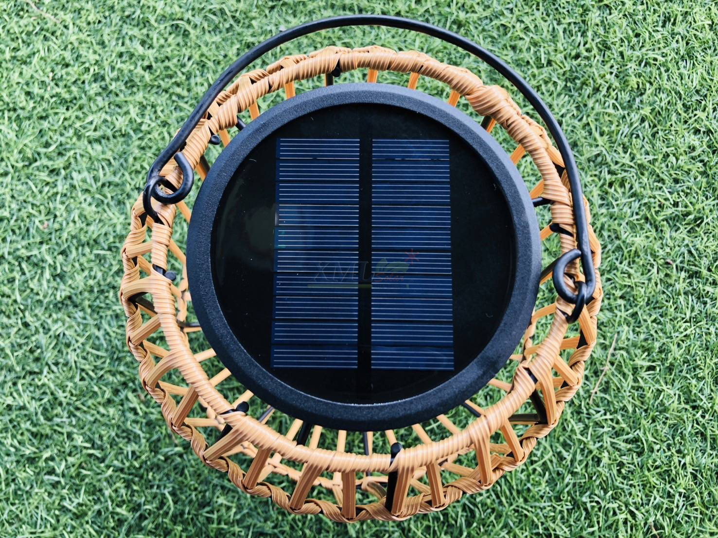 โคมไฟหวายโซล่าเซลล์ รุ่น MD-S3004 (แสง : เหลืองวอมไวท์)