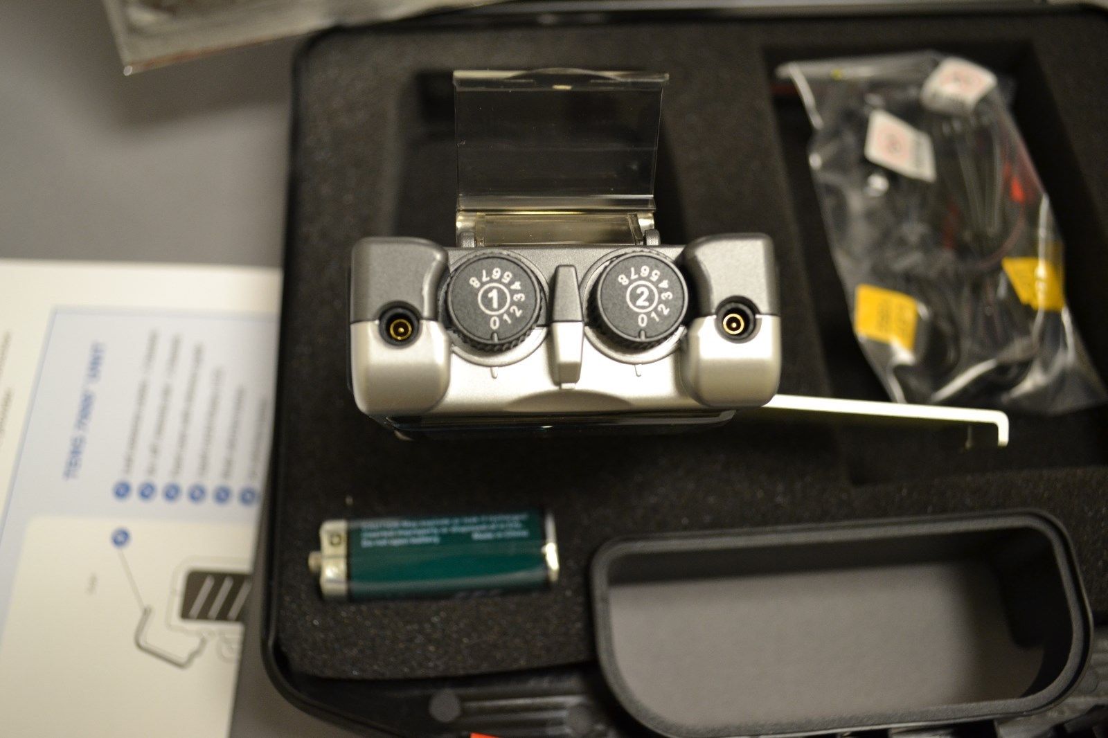 เครื่องกระตุ้นไฟฟ้าลดปวด แบบพกพา TENS 7000