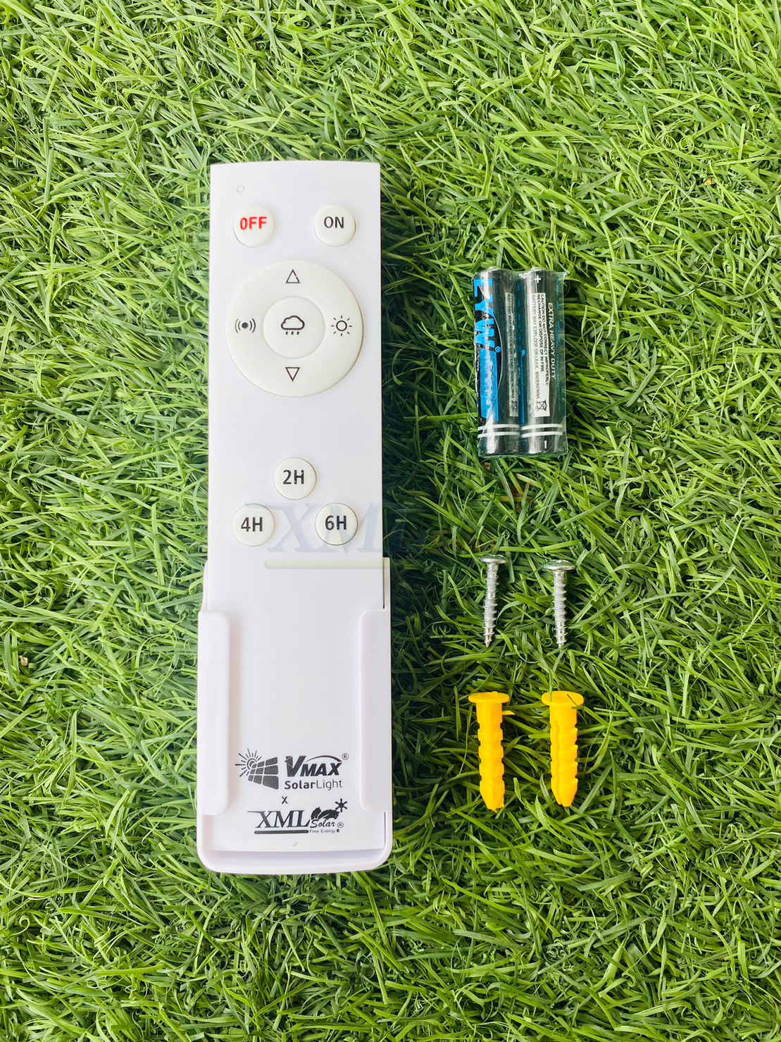 โคมไฟถนนโซล่าเซลล์ Vmax x XML 200W Series 2020 (แสง : เหลืองวอมไวท์)