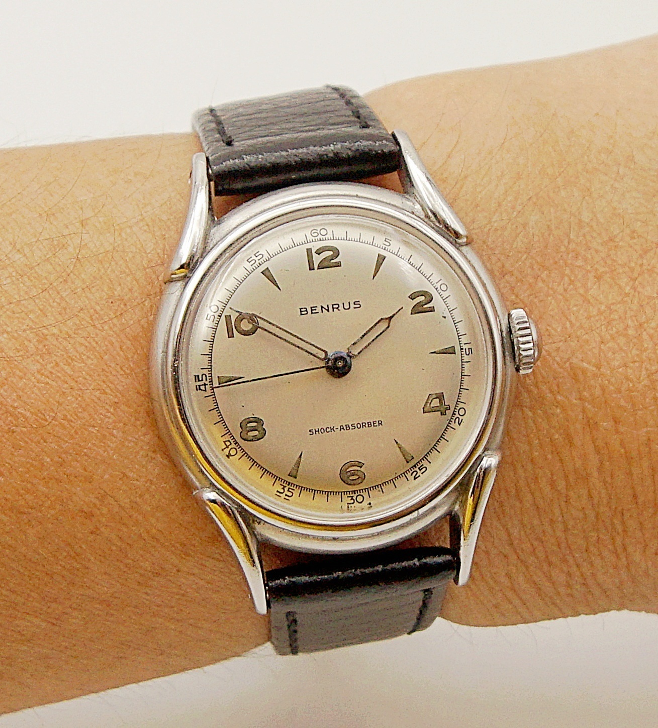นาฬิกาเก่า BENRUS ไขลาน