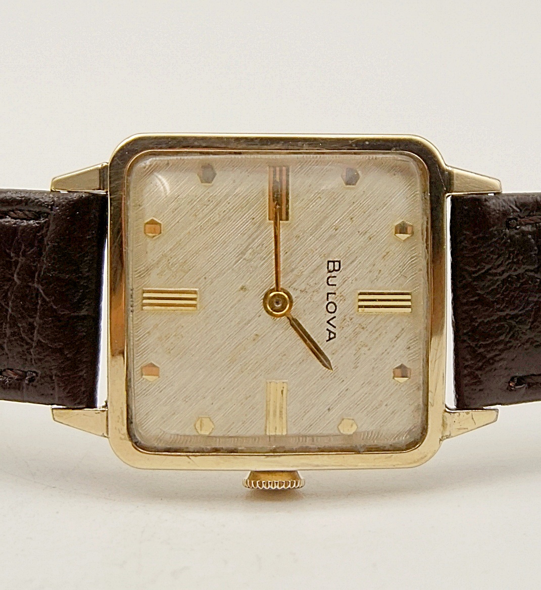 นาฬิกาเก่า BULOVA ไขลาน