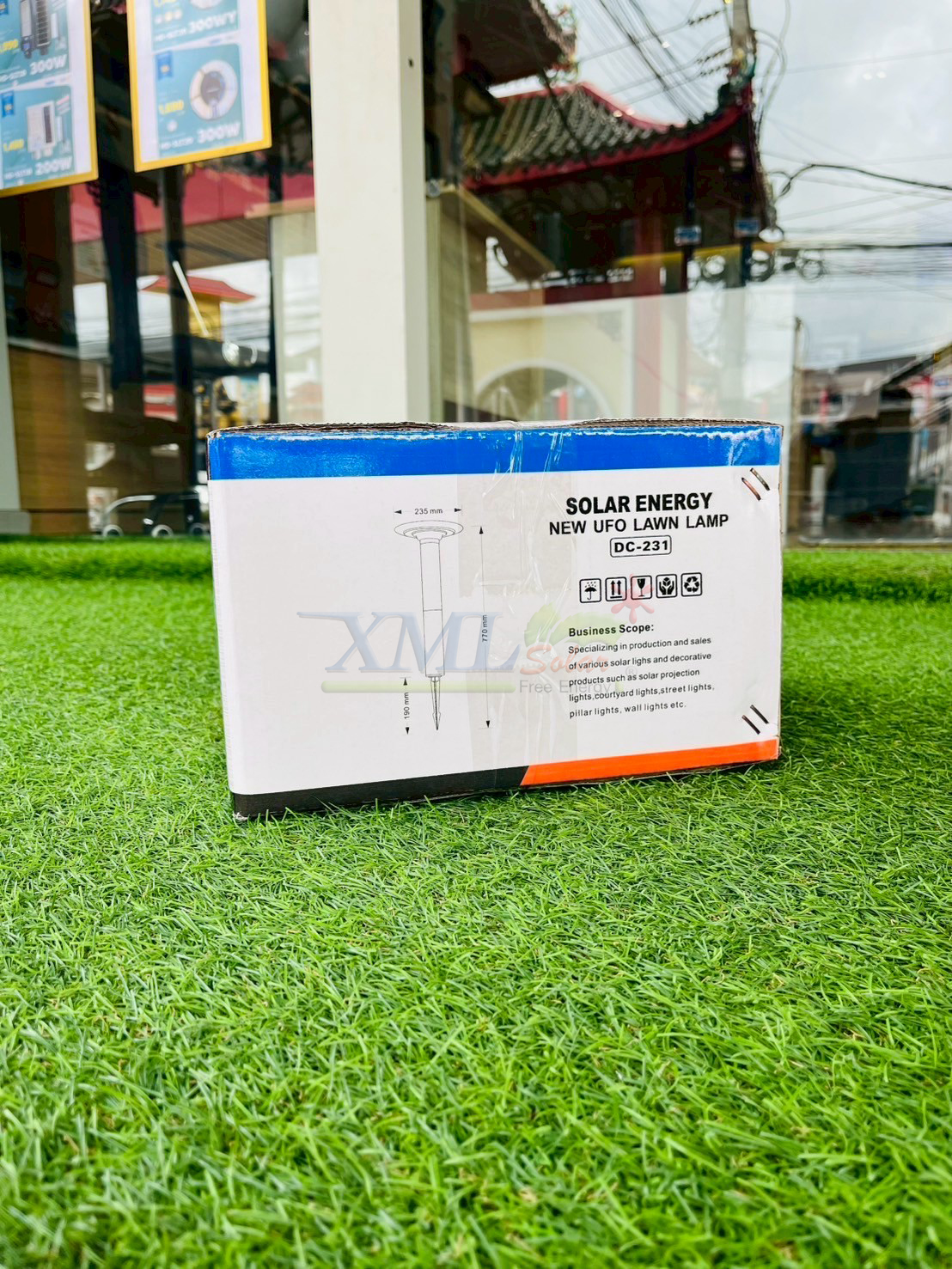 โคมไฟปักสนามโซล่าเซลล์ รุ่น TC-231 (เปิดได้ 2 แสง)