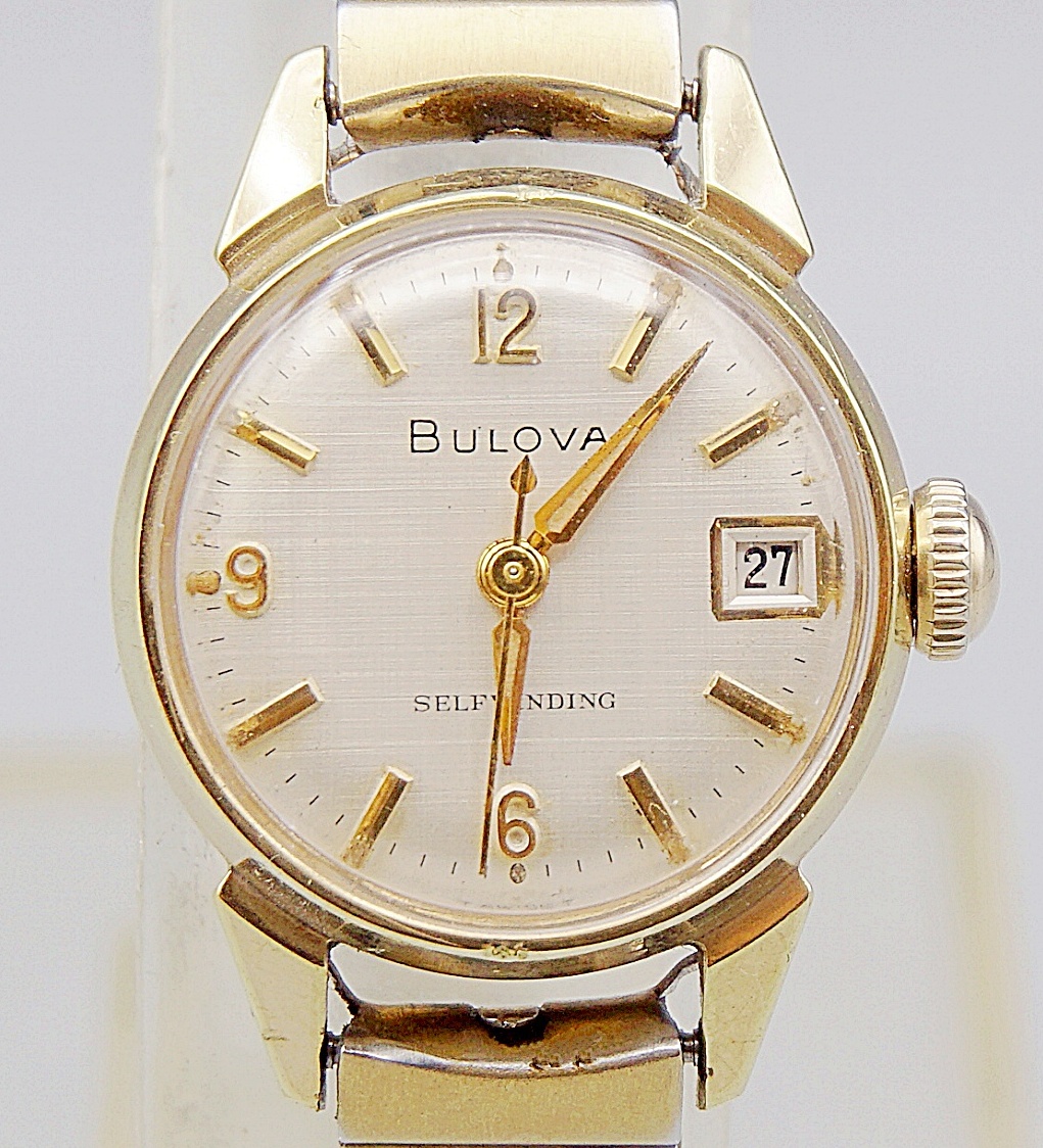นาฬิกาเก่า BULOVA ออโตเมติก (ของผู้หญิงครับ)