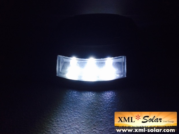 ไฟหมุดถนนโซล่าเซลล์ 6 LED รุ่น Robot (เเสง : ขาวค้าง)