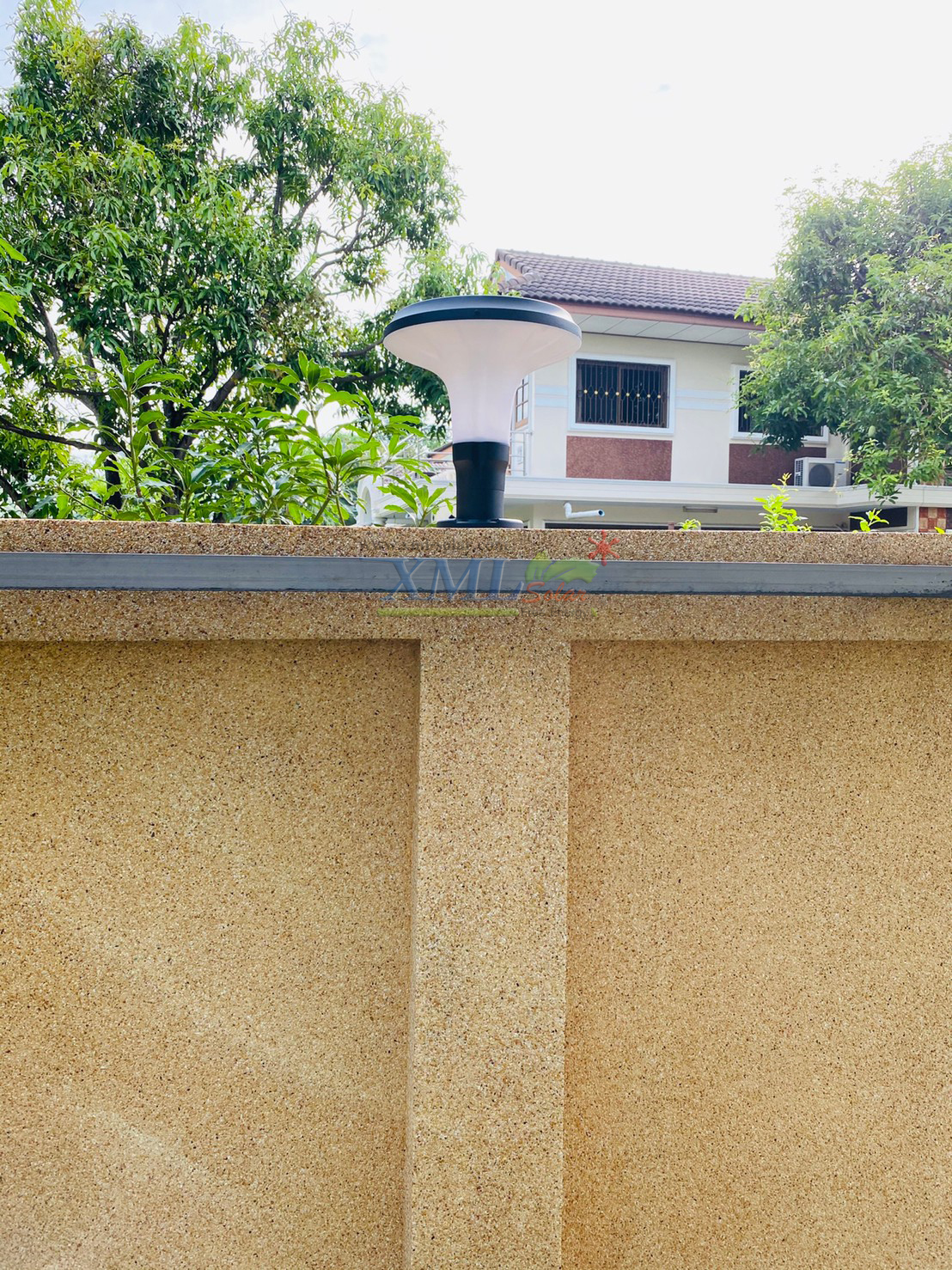 ไฟหัวเสาโซล่าเซลล์ ทรง Plaza 12 Super SMD LED (เเสง : ขาว)