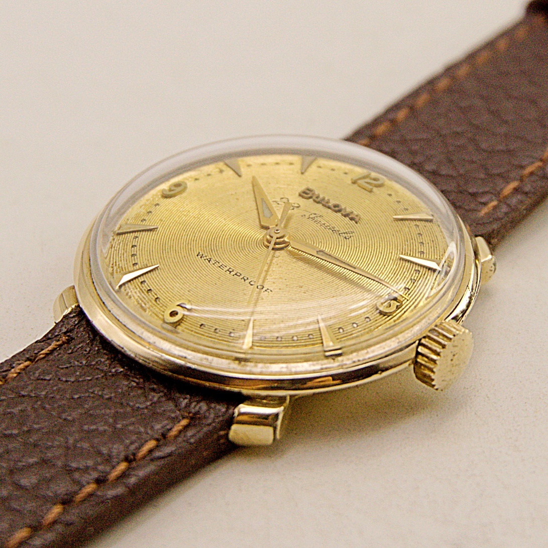 นาฬิกาเก่า BULOVA ไขลาน