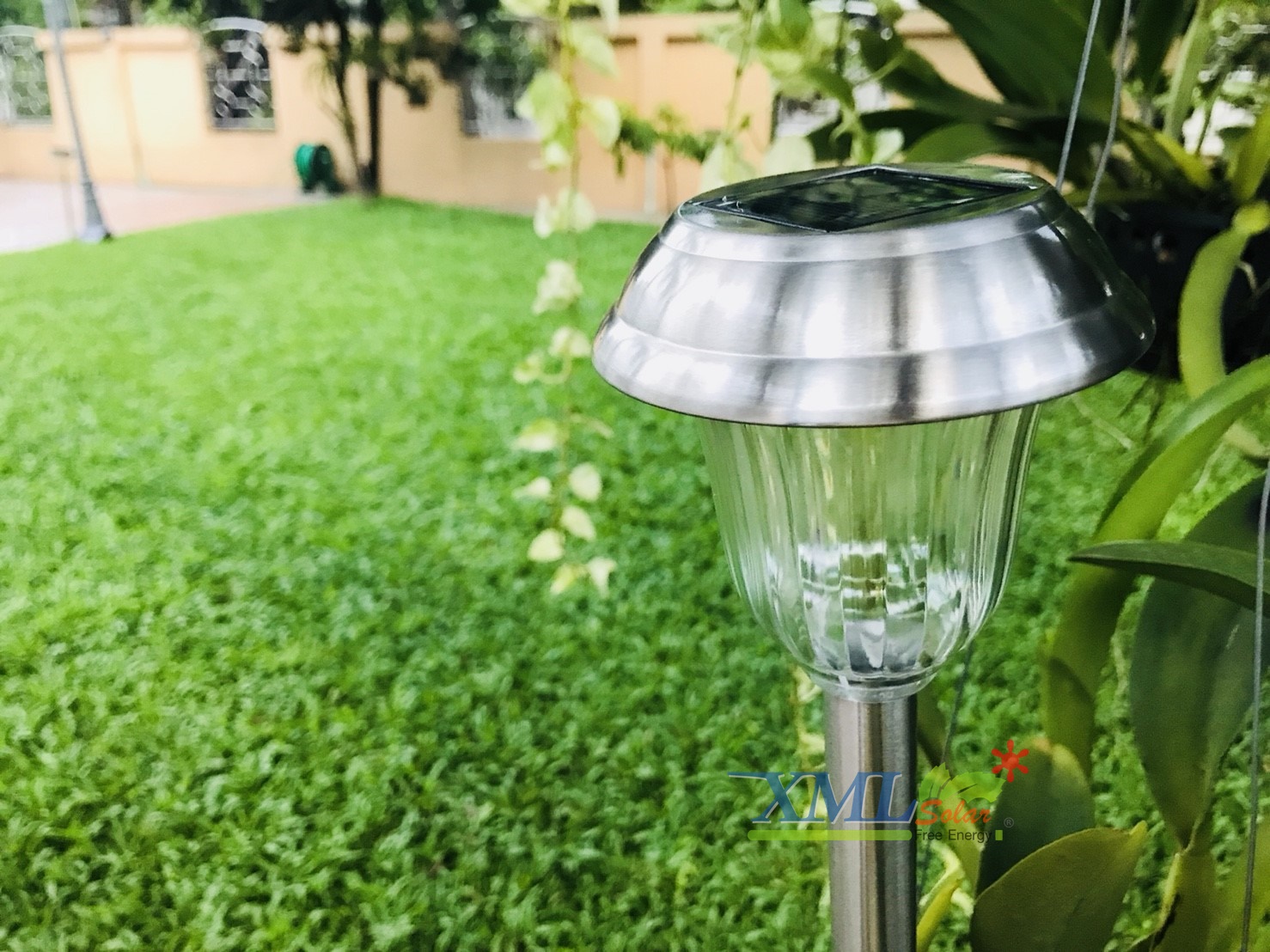 ไฟปักสนามโซล่าเซลล์ 1 LED เเสง ขาว + หลากสี ( 2 in 1 ) 1 แถม 5