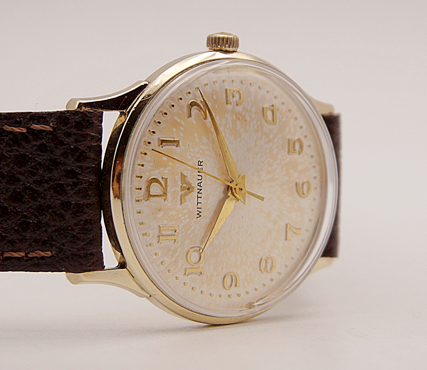 นาฬิกาเก่า WITTNAUER BY LONGINES ไขลาน