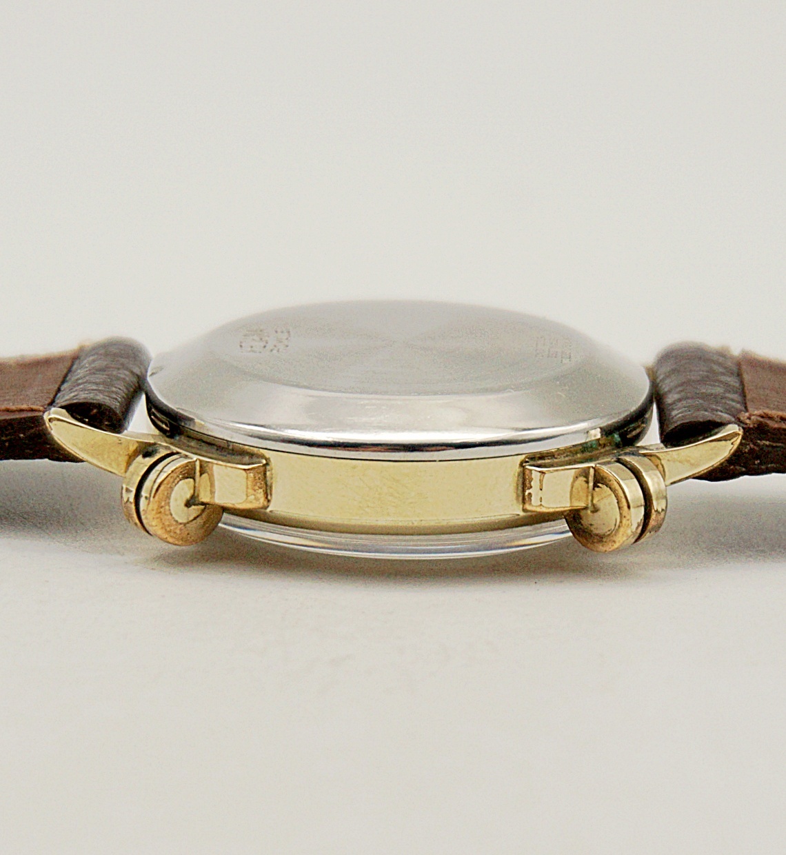 นาฬิกาเก่า ARTHUR MURRAY ไขลานสองเข็มครึ่ง