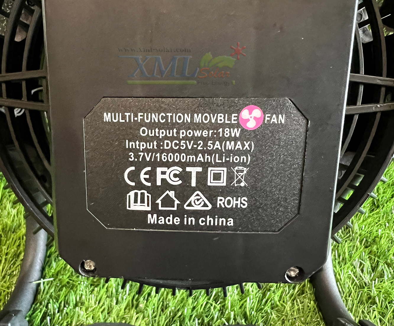 ชุดพัดลมโซล่าเซลล์ 10 นิ้ว (Modi x XML) รุ่นใหม่ (สีเหลือง)