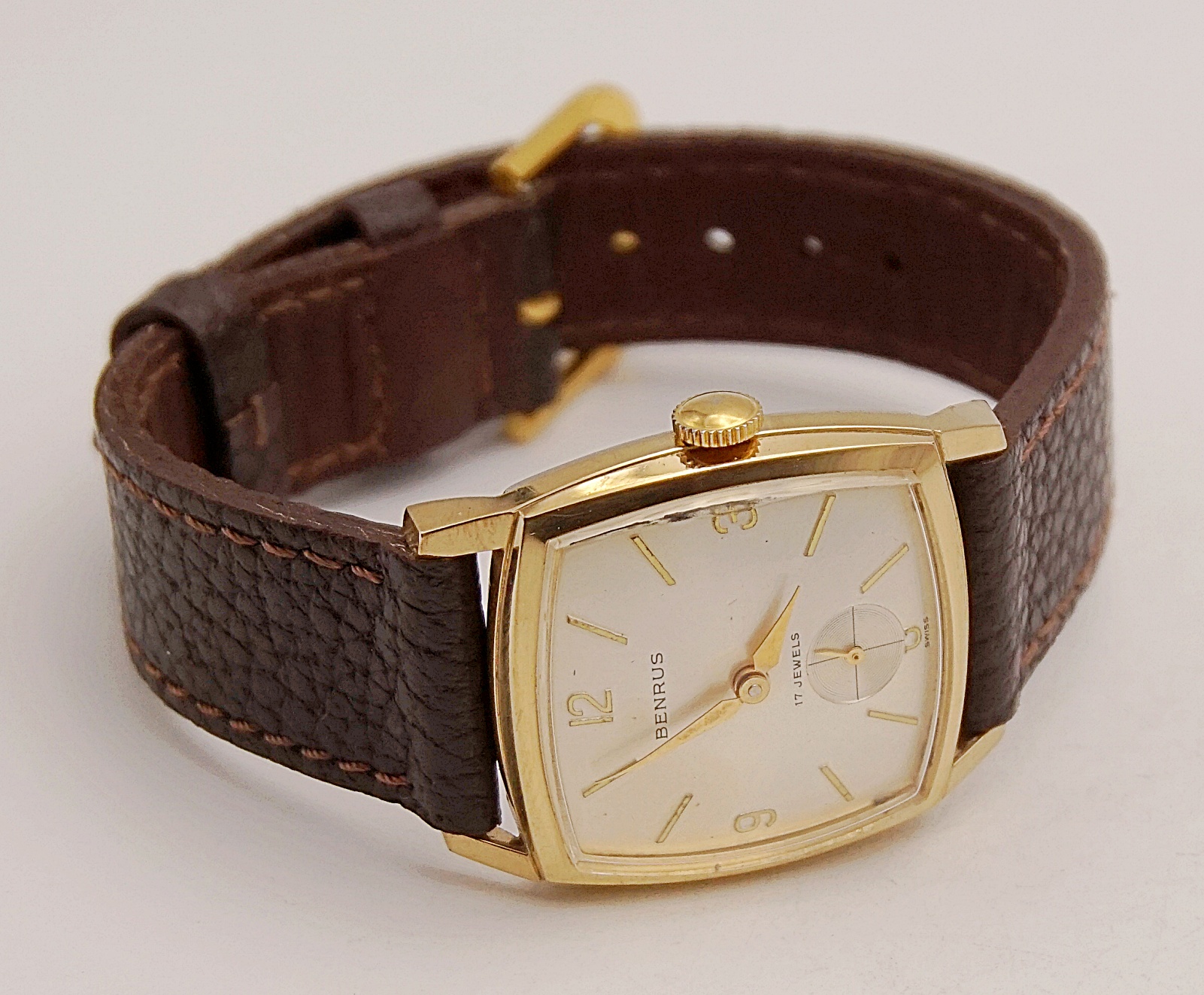 นาฬิกาเก่า BENRUS ไขลานสองเข็มครึ่ง