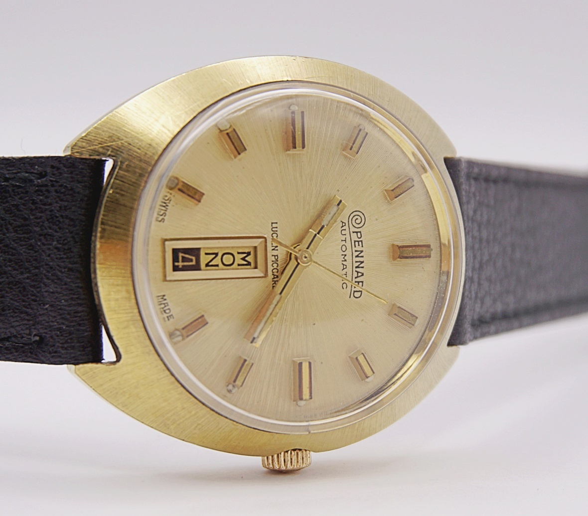 นาฬิกาเก่า PENNARD BY LUCIEN PICCARD ออโตเมติก