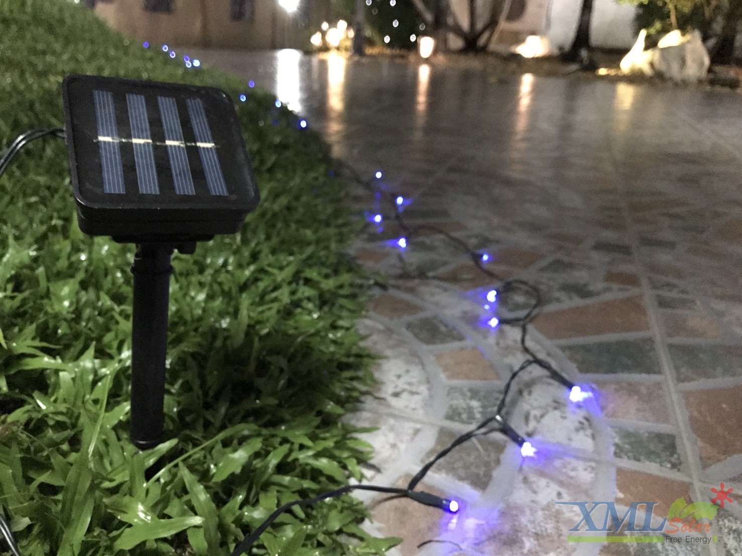 Waterproof solar panel powered 200 LED string light with 2 functions for outdoor decoration (Blue)
