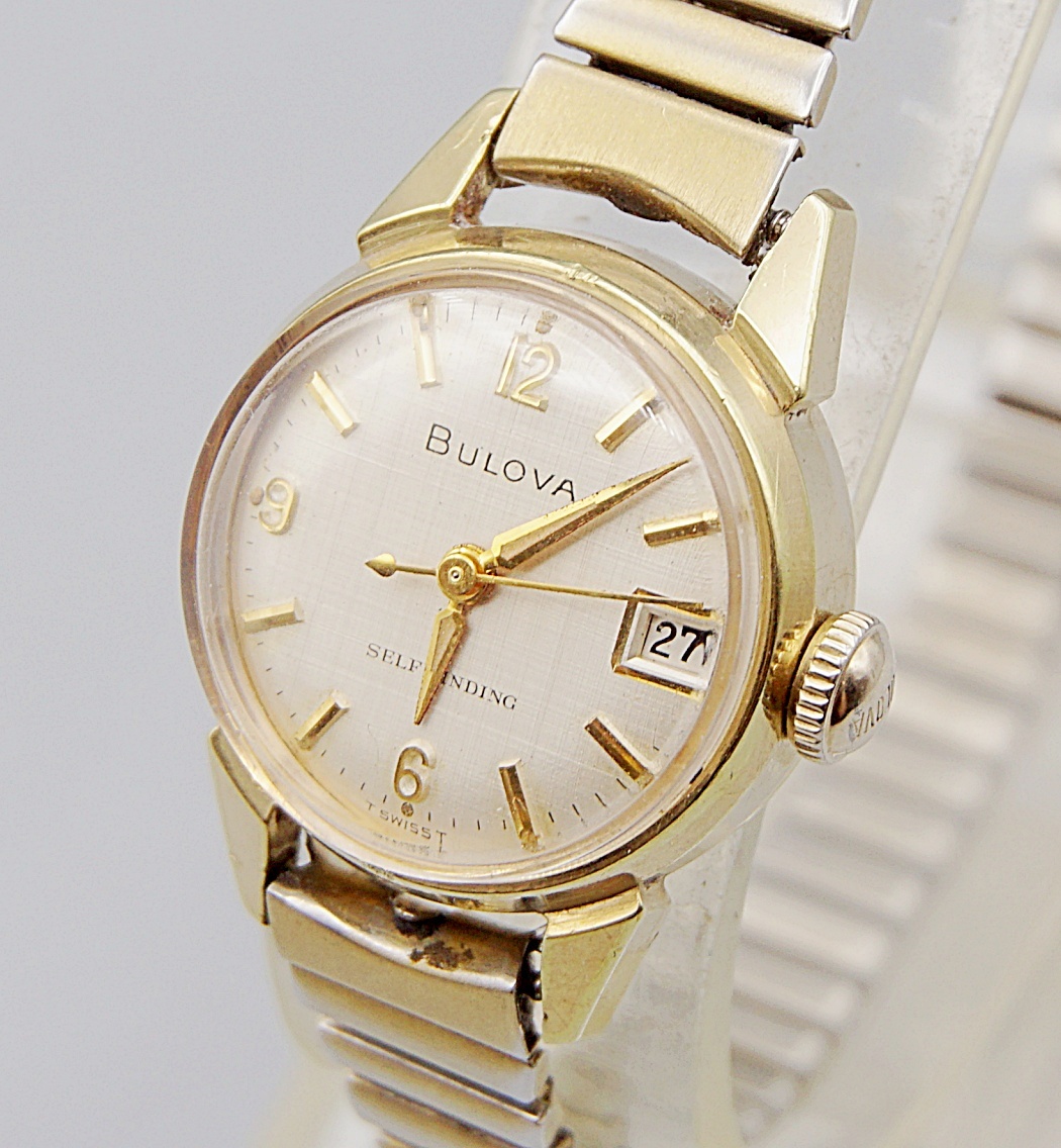 นาฬิกาเก่า BULOVA ออโตเมติก (ของผู้หญิงครับ)