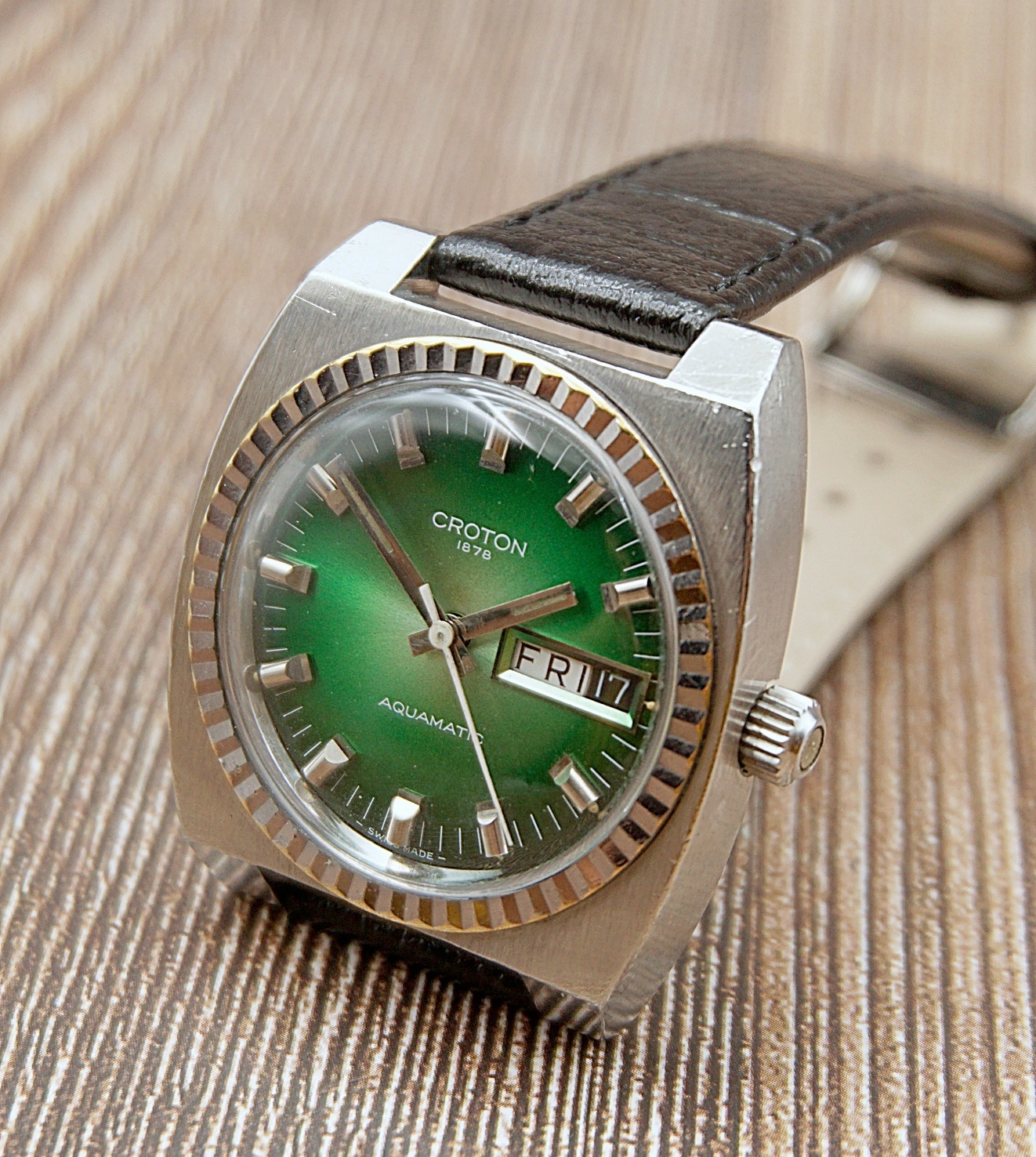 นาฬิกาเก่า CROTON ออโตเมติก