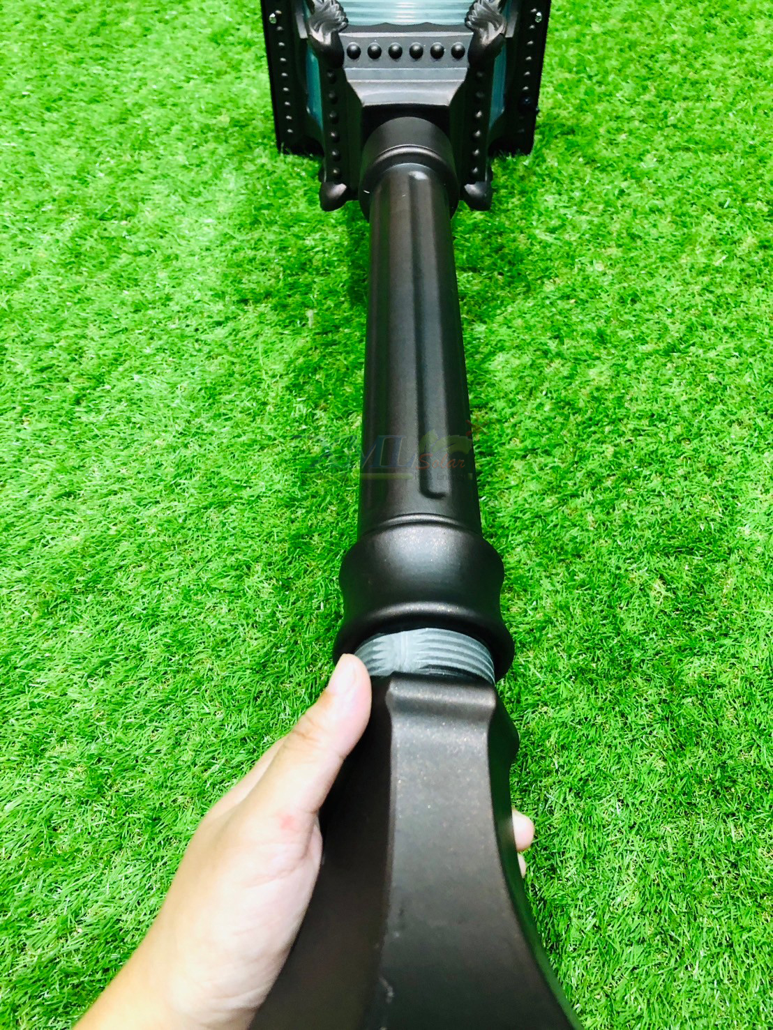 โคมไฟตั้งพื้นโซล่าเซลล์ รุ่น TC-11719 (เปิดได้ 2 แสง)