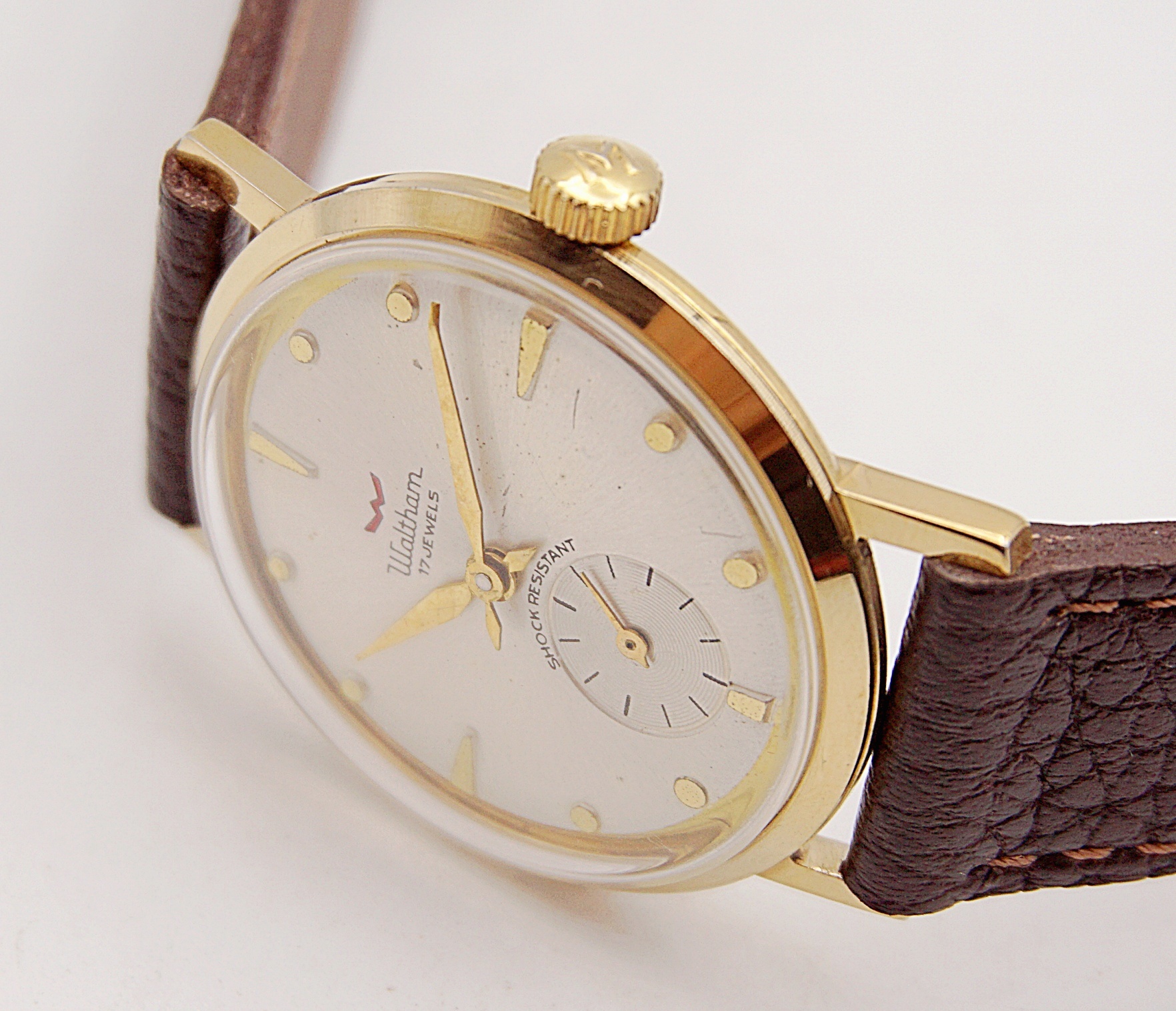 นาฬิกาเก่า WALTHAM ไขลานสองเข็มครึ่ง