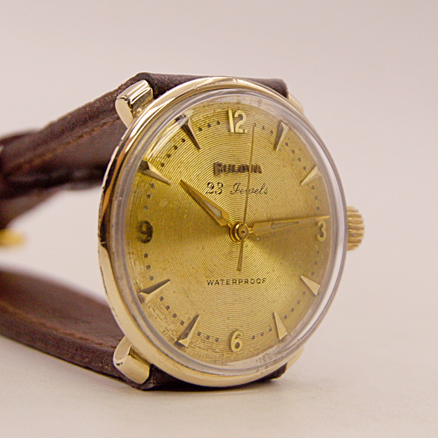 นาฬิกาเก่า BULOVA ไขลาน
