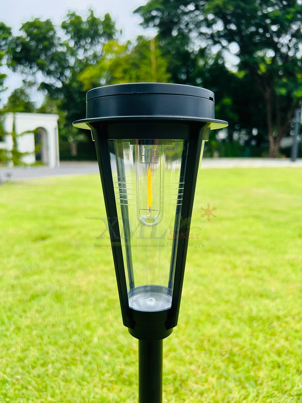 โคมไฟปักสนามโซล่าเซลล์ รุ่น MD-SOLAR-H1010 (แสง : เหลืองวอมไวท์)