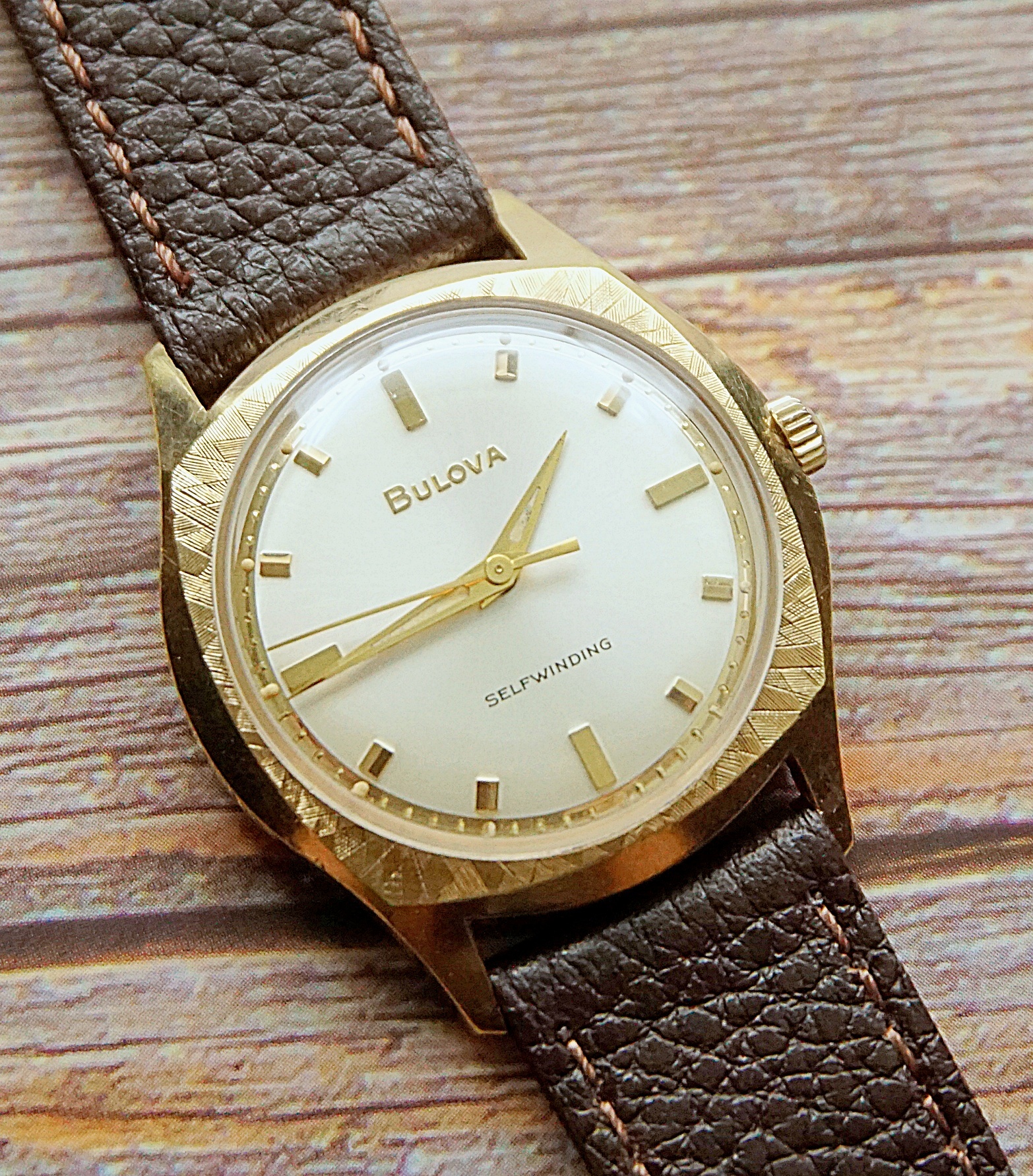 นาฬิกาเก่า BULOVA ออโตเมติก
