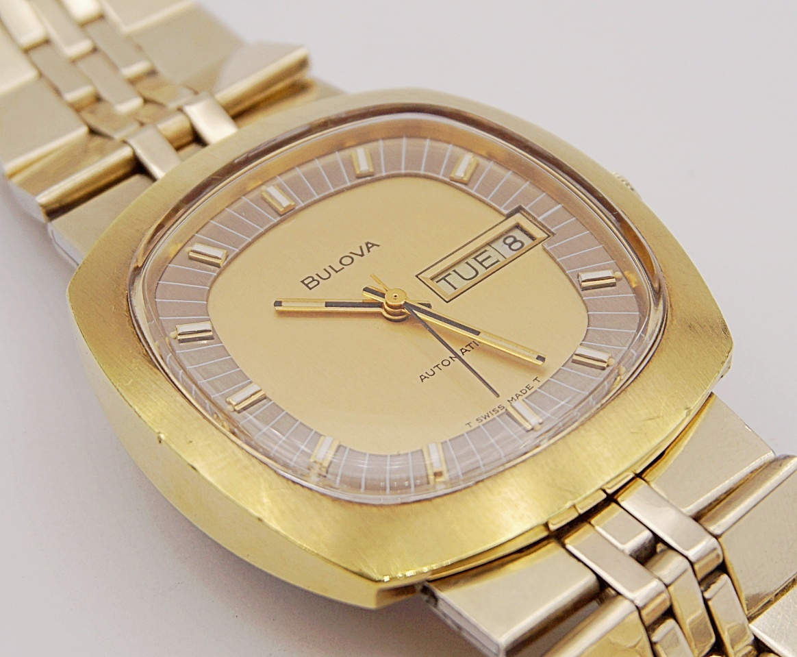 นาฬิกาเก่า BULOVA ออโตเมติก