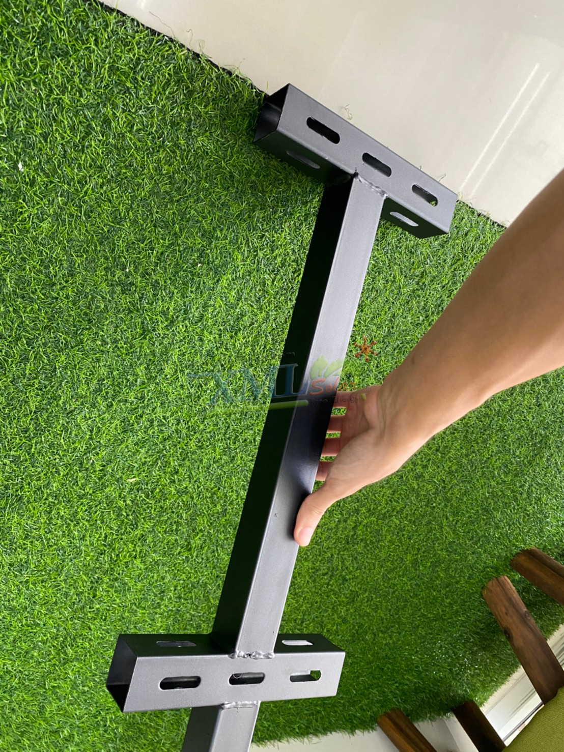 ขายึดส่องป้าย ไซต์ใหญ่ 150 ซม. สำหรับสปอร์ตไลท์ รุ่น PT06-Q