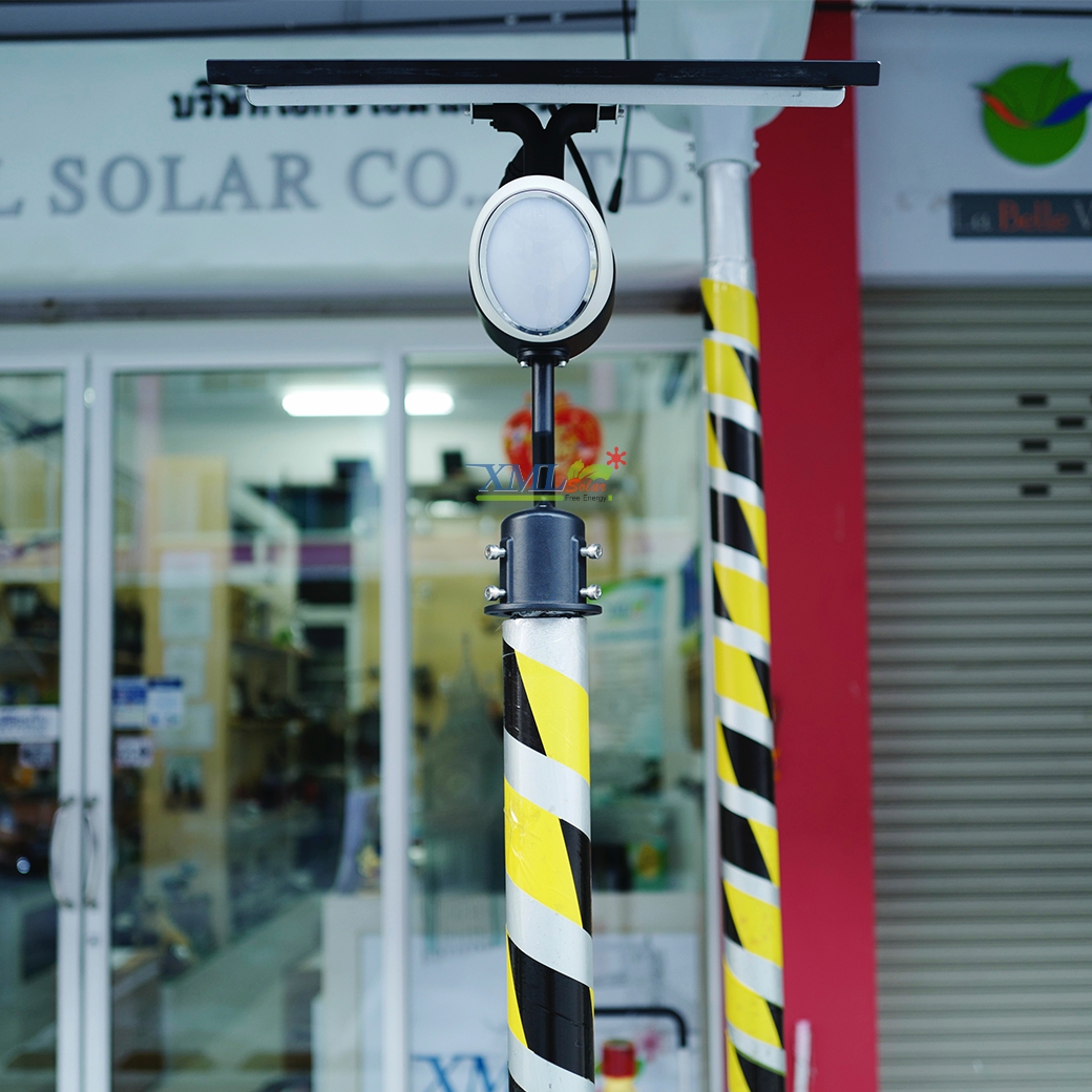 โคมไฟถนนโซล่าเซลล์อัจฉริยะ + ลำโพงฟังเพลง ทรง Butterfly รุ่น 40 watt Monocrystalline (แสง : ขาว)