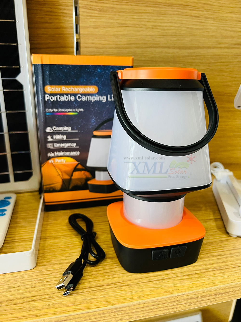 โคมไฟตะเกียงโซล่าเซลล์(สีส้ม) (เลือกเปิดเเสง ขาว / เหลือง / หลากสี ได้)