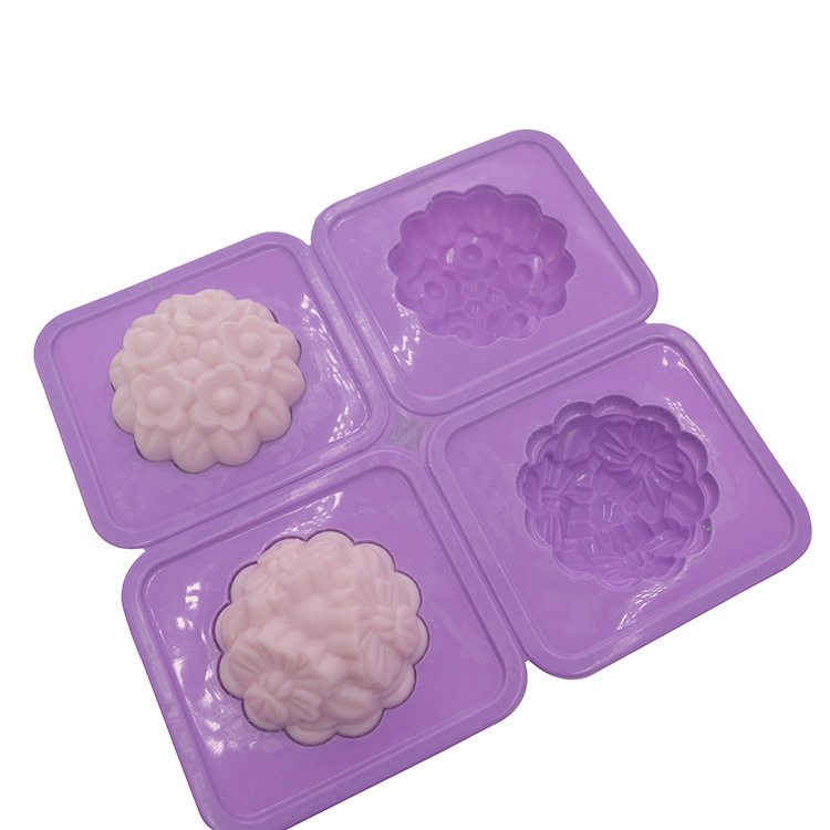แม่พิมพ์ซิลิโคน พิมพ์สบู่ พิมพ์วุ้น พิมพ์ขนม รูปดอกไม้ 4 ช่อง (น้ำหนักสบู่ : 80 G.)