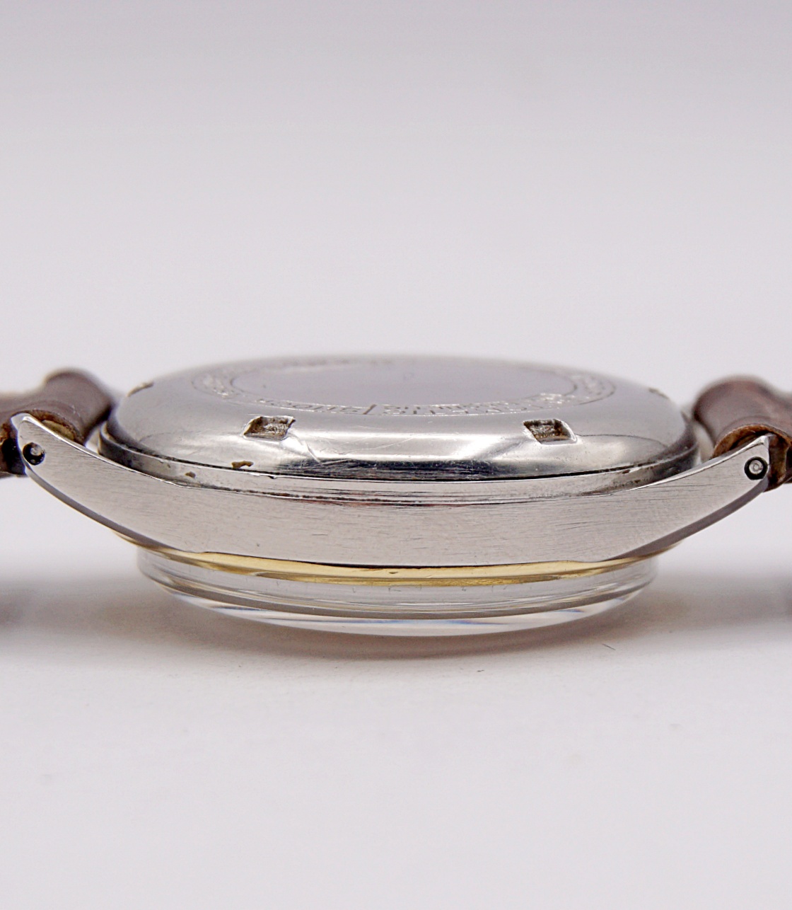 นาฬิกาเก่า TISSOT ออโตเมติกครึ่งรอบ