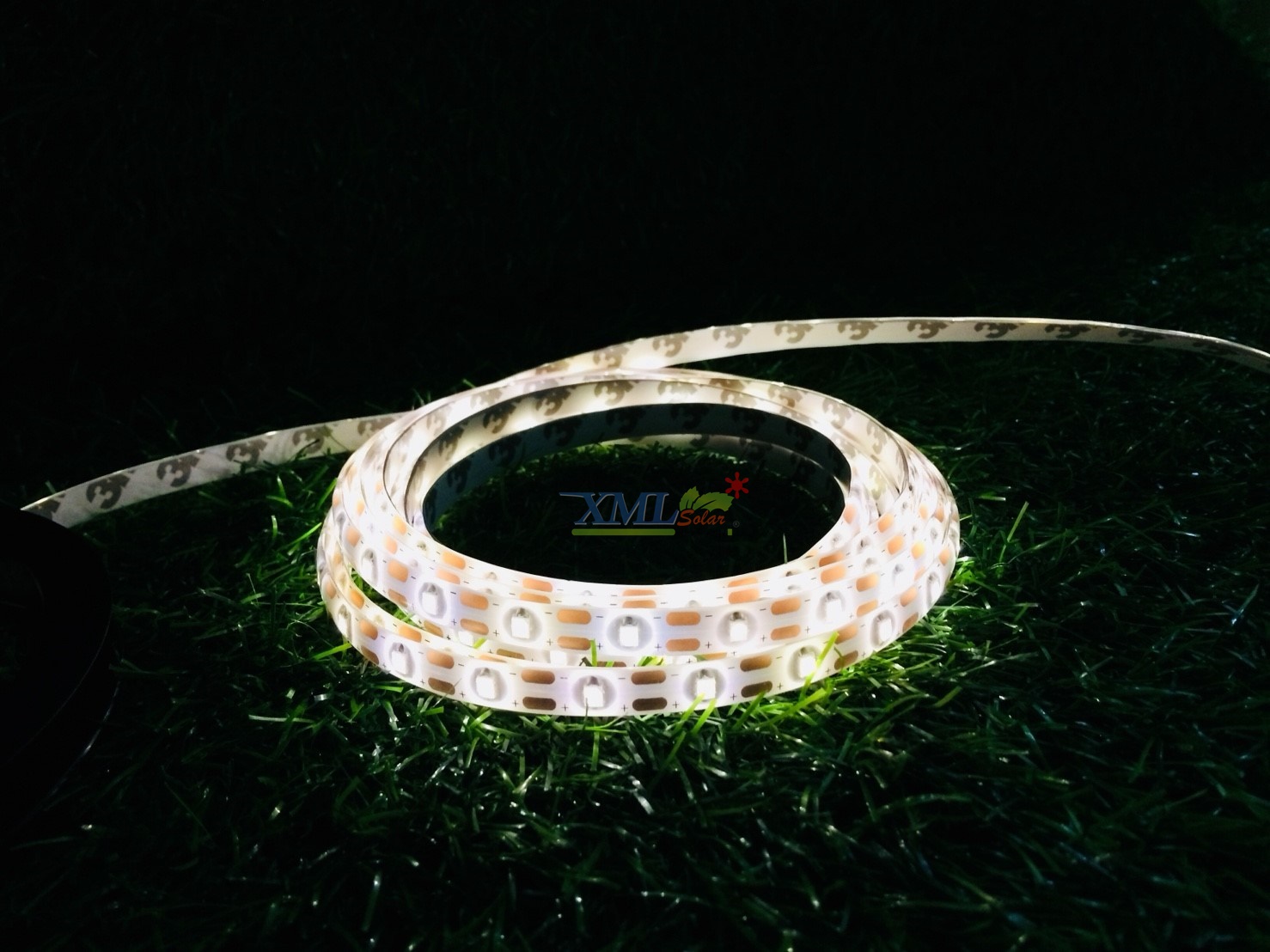 ไฟกระพริบโซล่าเซลล์ รุ่น 90 CHIP SMD LED (8 ฟังก์ชั่น) (เเสง : เหลืองวอมไวท์)