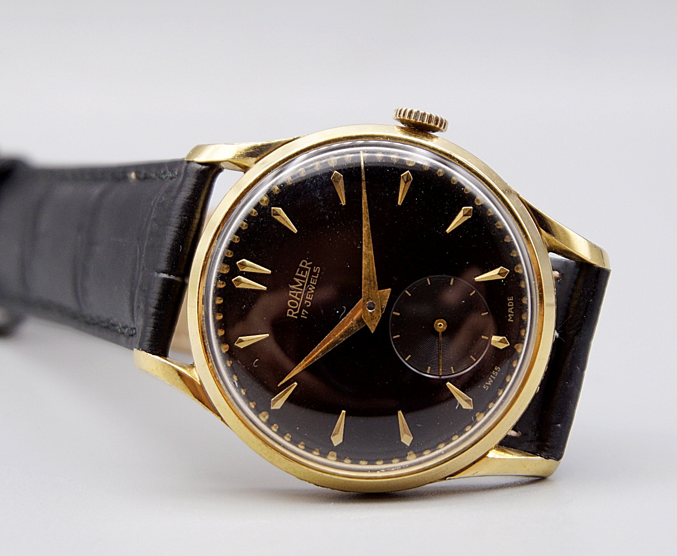 นาฬิกาเก่า ROAMER ไขลานสองเข็มครึ่ง
