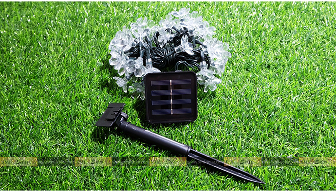 ไฟกระพริบโซล่าเซลล์ รูป ดอกไม้ 50 ดอก (เเสง : ขาว)