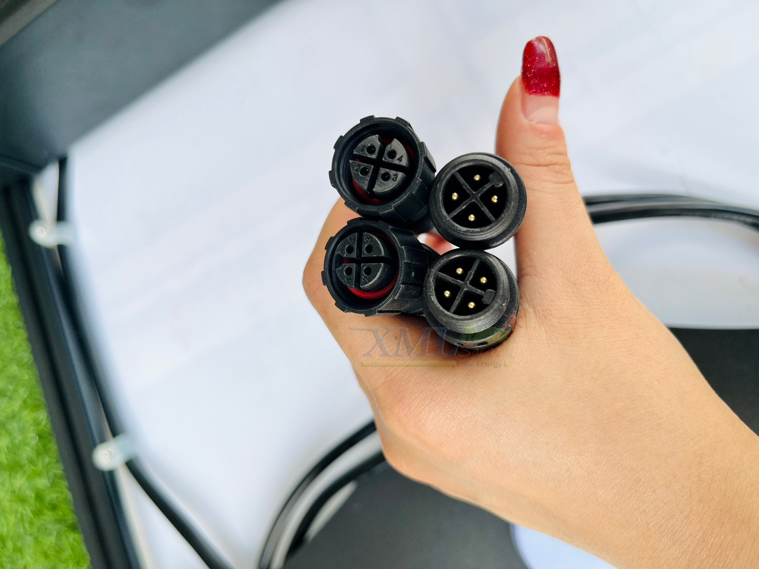 โคมไฟถนนโซล่าเซลล์ ST2-80 (แสง : ขาว)